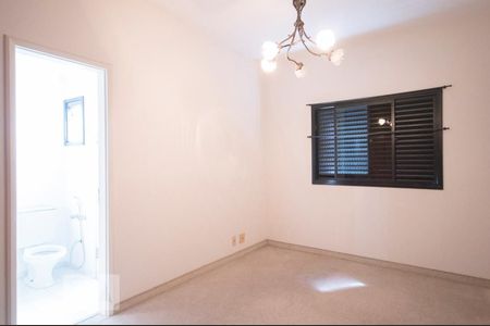 Apartamento à venda com 179m², 4 quartos e 2 vagas Apartamento à venda com 179m², 4 quartos e 2 vagasSuíte 03