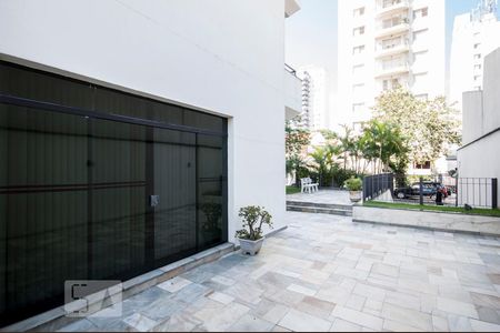 Apartamento à venda com 179m², 4 quartos e 2 vagas Apartamento à venda com 179m², 4 quartos e 2 vagasÁrea Externa