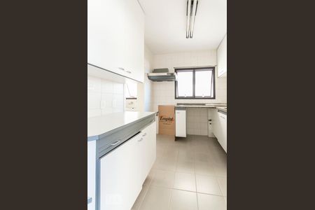 Apartamento à venda com 179m², 4 quartos e 2 vagas Apartamento à venda com 179m², 4 quartos e 2 vagasCozinha