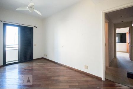 Apartamento à venda com 179m², 4 quartos e 2 vagas Apartamento à venda com 179m², 4 quartos e 2 vagasQuarto 01