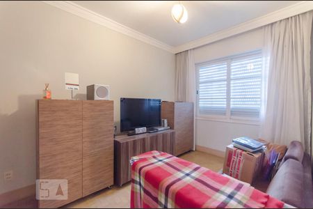 Apartamento para alugar com 135m², 2 quartos e 1 vagaSuite - Quarto anexo