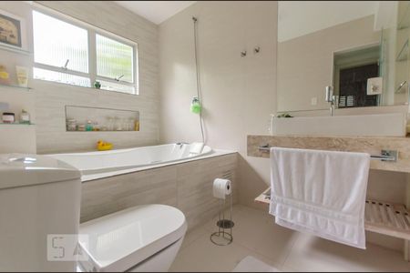 Apartamento para alugar com 135m², 2 quartos e 1 vagaHidro