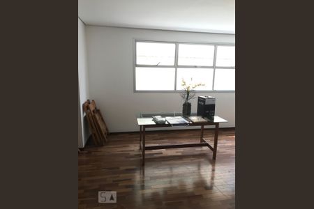 Apartamento para alugar com 70m², 2 quartos e 1 vagaSala de festas 