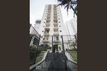 Apartamento à venda com 79m², 3 quartos e 1 vaga Apartamento à venda com 79m², 3 quartos e 1 vagaFachada