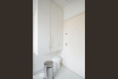 Apartamento à venda com 79m², 3 quartos e 1 vaga Apartamento à venda com 79m², 3 quartos e 1 vagaÁrea Serviço
