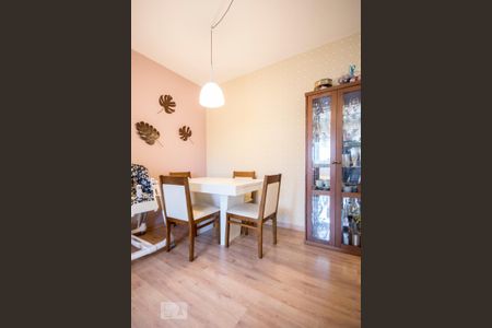 Apartamento à venda com 79m², 3 quartos e 1 vaga Apartamento à venda com 79m², 3 quartos e 1 vagaSala de Jantar