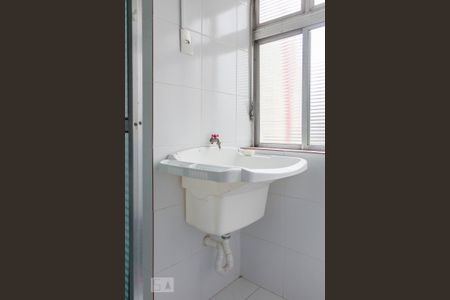Apartamento para alugar com 65m², 2 quartos e 1 vagaÁrea de Serviço