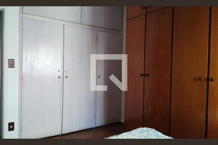Apartamento para alugar com 107m², 3 quartos e 1 vaga Apartamento para alugar com 107m², 3 quartos e 1 vagaQuarto 2 - Armários