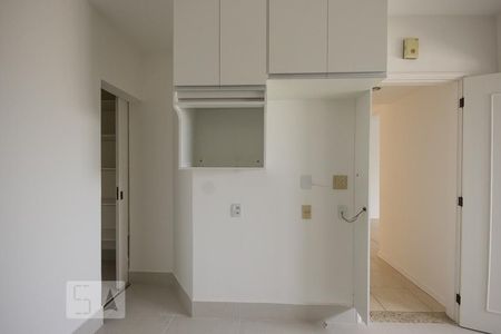 Apartamento à venda com 115m², 3 quartos e 2 vagasCozinha, entrada para despena