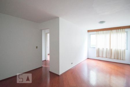 Apartamento à venda com 65m², 2 quartos e 1 vagaSala