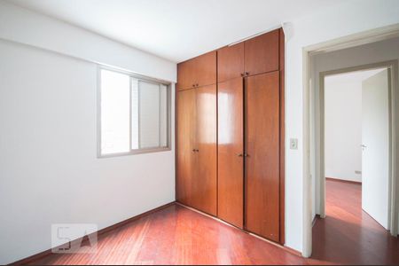 Apartamento à venda com 65m², 2 quartos e 1 vagaQuarto 02