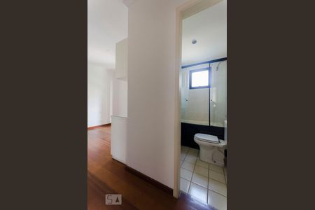 Suite de apartamento para alugar com 3 quartos, 91m² em Vila Madalena, São Paulo