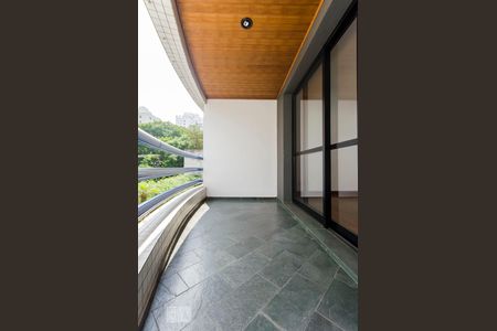 Apartamento para alugar com 91m², 3 quartos e 2 vagasVaranda