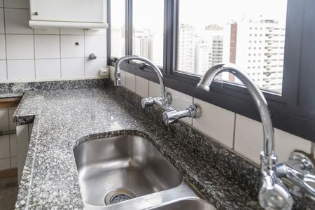 Apartamento à venda com 250m², 3 quartos e 3 vagas Apartamento à venda com 250m², 3 quartos e 3 vagasCozinha