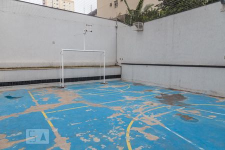 Apartamento à venda com 250m², 3 quartos e 3 vagas Apartamento à venda com 250m², 3 quartos e 3 vagasQuadra