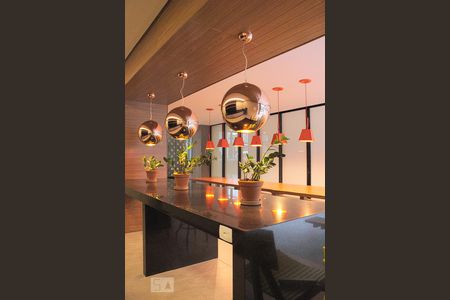 Apartamento para alugar com 50m², 1 quarto e 1 vagaSalão festa