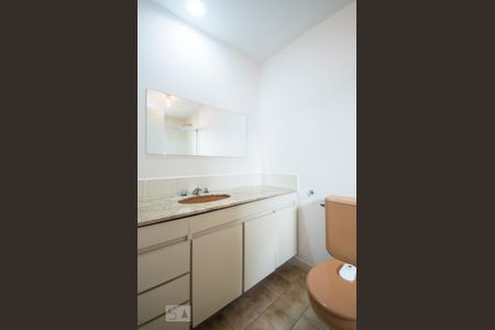 Apartamento para alugar com 200m², 3 quartos e 3 vagasWc Suíte