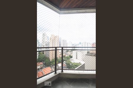 Apartamento para alugar com 200m², 3 quartos e 3 vagasSacada