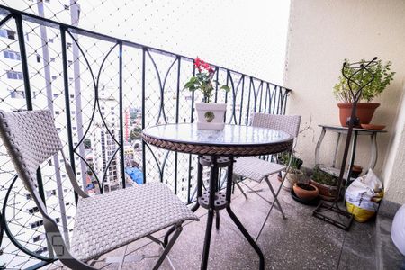 Apartamento para alugar com 115m², 3 quartos e 2 vagasVaranda