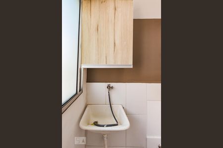 Apartamento para alugar com 60m², 3 quartos e 1 vagaÁrea de Serviço