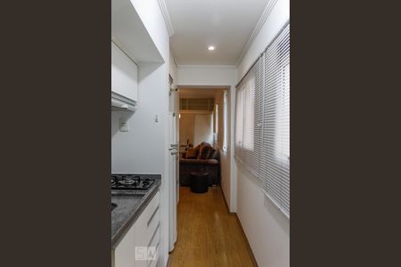 Cozinha de apartamento à venda com 1 quarto, 40m² em Vila Olímpia, São Paulo