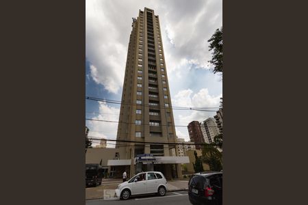 Apartamento à venda com 50m², 1 quarto e 1 vagaFachada