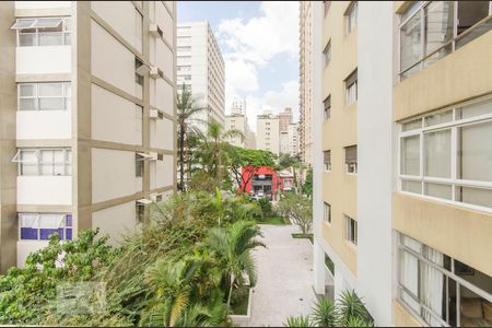 Vista 01 de apartamento para alugar com 3 quartos, 168m² em Cerqueira César, São Paulo