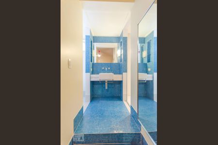 Apartamento para alugar com 168m², 3 quartos e 1 vagaW.C Suite 02