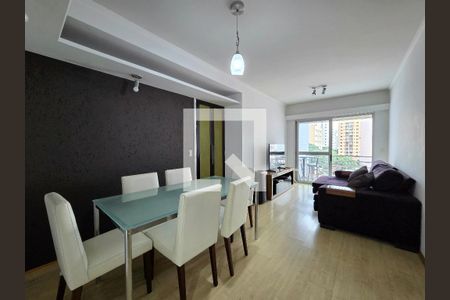 Sala de apartamento para alugar com 3 quartos, 78m² em Vila Olímpia, São Paulo