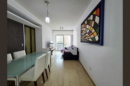 Sala de apartamento para alugar com 3 quartos, 78m² em Vila Olímpia, São Paulo