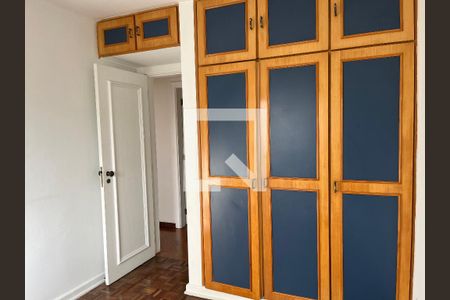 Apartamento à venda com 109m², 3 quartos e 2 vagasQuarto 2