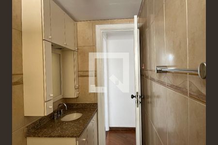 Apartamento à venda com 109m², 3 quartos e 2 vagasBanheiro