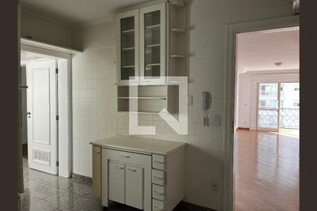 Apartamento à venda com 109m², 3 quartos e 2 vagasCozinha