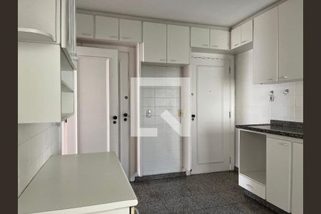 Apartamento à venda com 109m², 3 quartos e 2 vagasCozinha