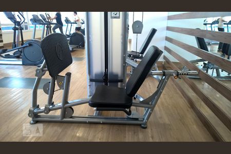 Apartamento para alugar com 50m², 1 quarto e 1 vagaAcademia com ar condicionado e equipamentos Life Fitness