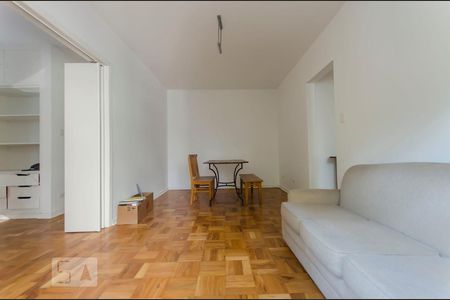 Sala de apartamento à venda com 2 quartos, 83m² em Jardim Paulista, São Paulo