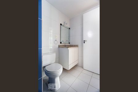 Banheiro social de apartamento para alugar com 2 quartos, 55m² em Vila Mascote, São Paulo