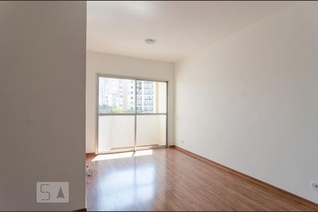 Apartamento para alugar com 65m², 3 quartos e 1 vagaSala