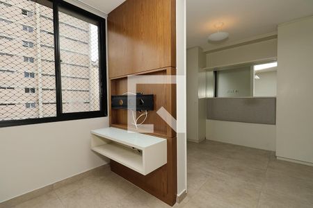 Sala de apartamento para alugar com 1 quarto, 40m² em Vila Madalena, São Paulo
