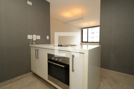 Cozinha de apartamento para alugar com 1 quarto, 40m² em Vila Madalena, São Paulo