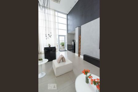 Apartamento à venda com 83m², 1 quarto e 1 vagaLounge Cobertura