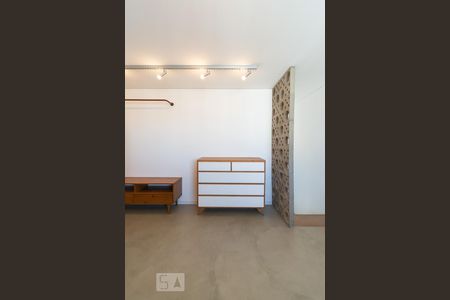 Apartamento à venda com 83m², 1 quarto e 1 vagaSuíte