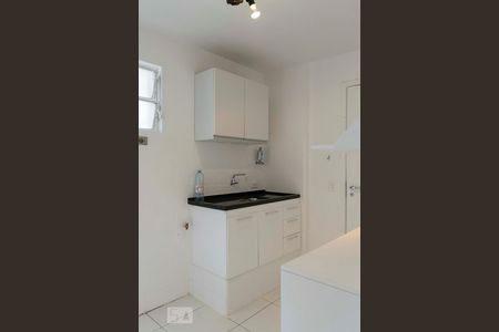 Apartamento para alugar com 118m², 3 quartos e sem vagaCozinha (Armários)