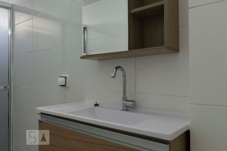 Apartamento para alugar com 118m², 3 quartos e sem vagaBanheiro (Torneira)