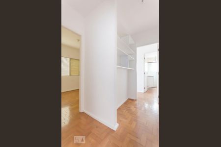 Apartamento para alugar com 115m², 3 quartos e 1 vagaCorredor