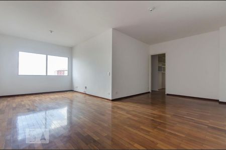 Apartamento para alugar com 115m², 3 quartos e 1 vagaSala