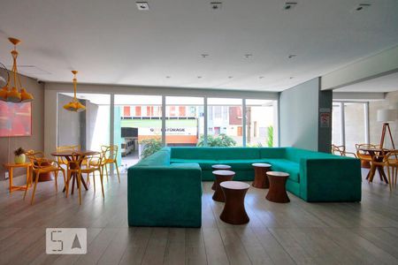 Studio à venda com 28m², 1 quarto e sem vagaÁrea comum - Salão de festas