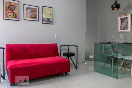 Apartamento para alugar com 30m², 1 quarto e 1 vaga Apartamento para alugar com 30m², 1 quarto e 1 vagaSala