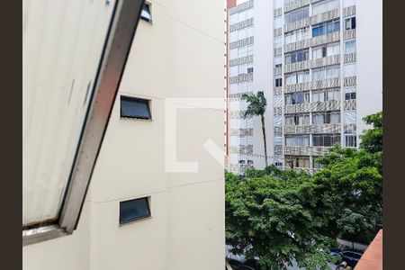 Apartamento à venda com 73m², 2 quartos e 1 vagaÁrea de Serviço