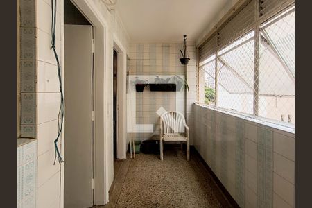 Apartamento à venda com 73m², 2 quartos e 1 vagaÁrea de Serviço